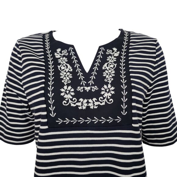Croft & Barrow Top Womens Size M Medium Blue White Striped Embroidered Neckline - Picture 2 of 7